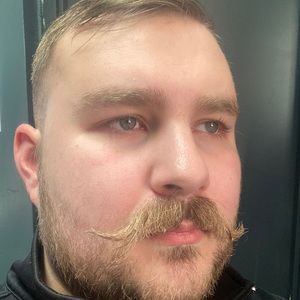 Meet your Posher, Carter